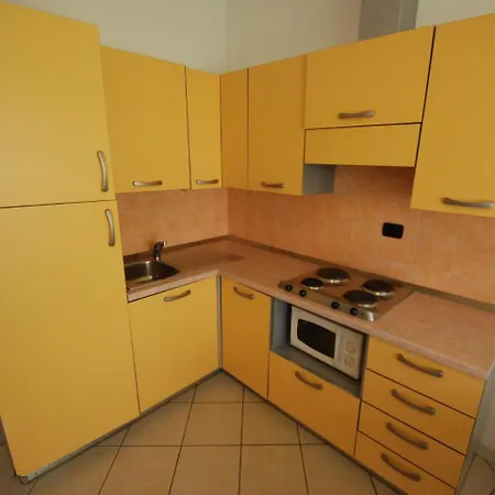 Apartment Locazione Turistica Beach Paradise.2 *