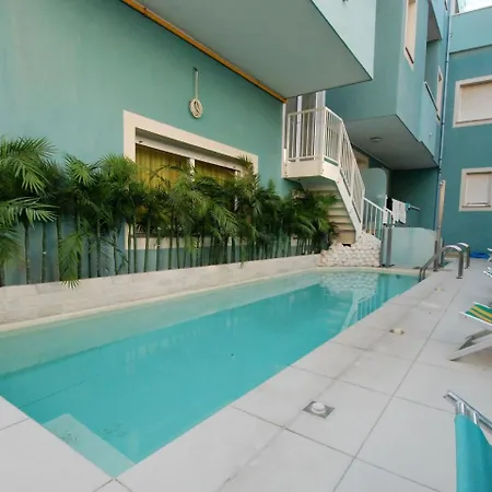 Locazione Turistica Beach Paradise.2 * Rimini
